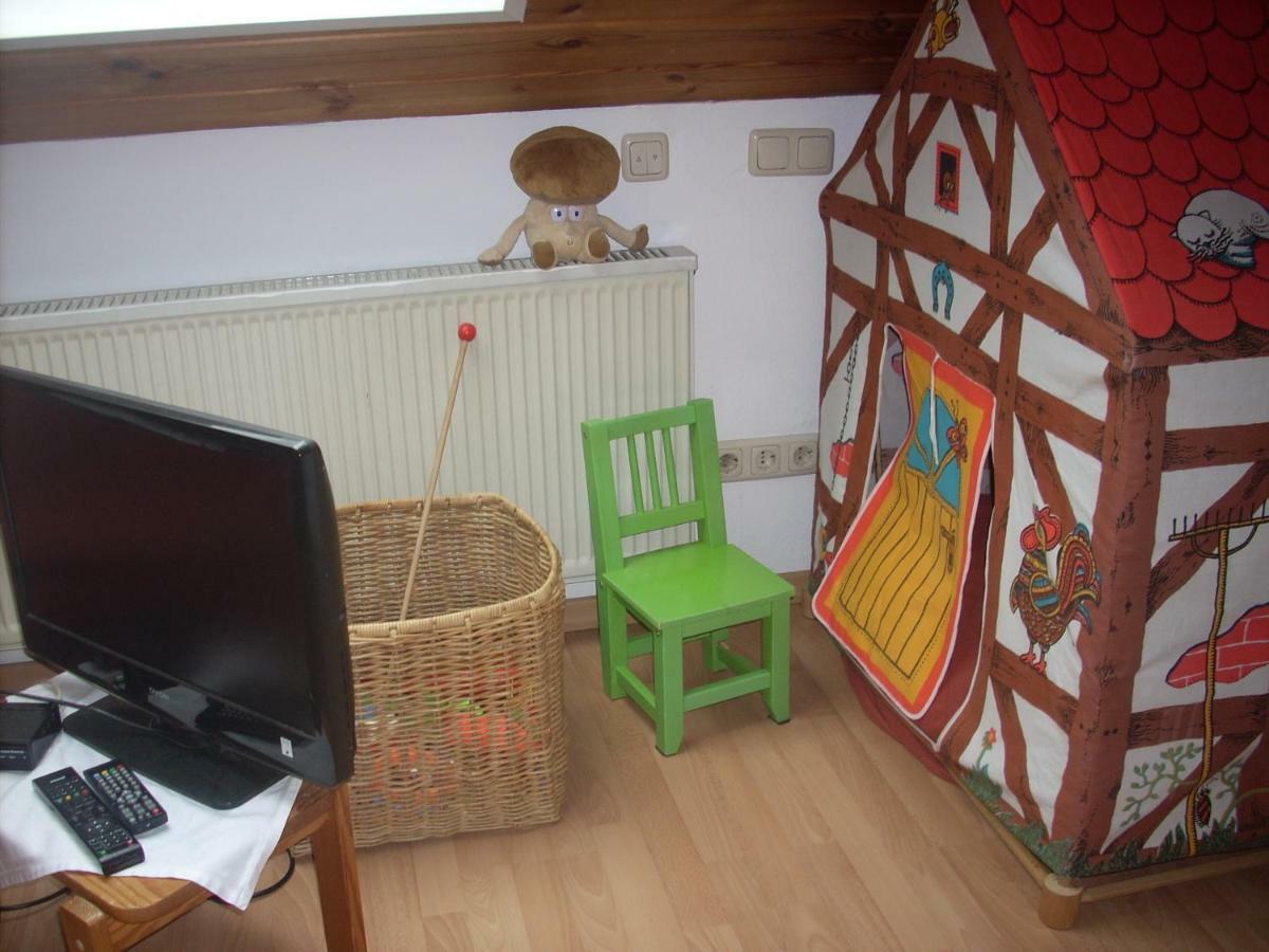 Ferienwohnung Lahntal/Taunus Huttenberg Buitenkant foto